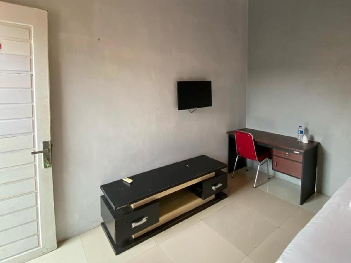 Djaboerigin Mongonsidi Guest House Redpartner Medan Zewnętrze zdjęcie