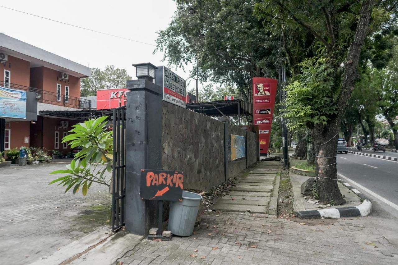 Djaboerigin Mongonsidi Guest House Redpartner Medan Zewnętrze zdjęcie